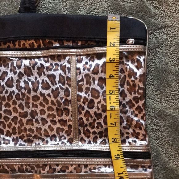 Toiletry holder - Picture 5 of 7